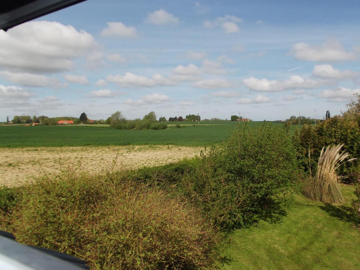 Au Bonheur Frontalier Bed & Breakfast Steenvoorde Bagian luar foto