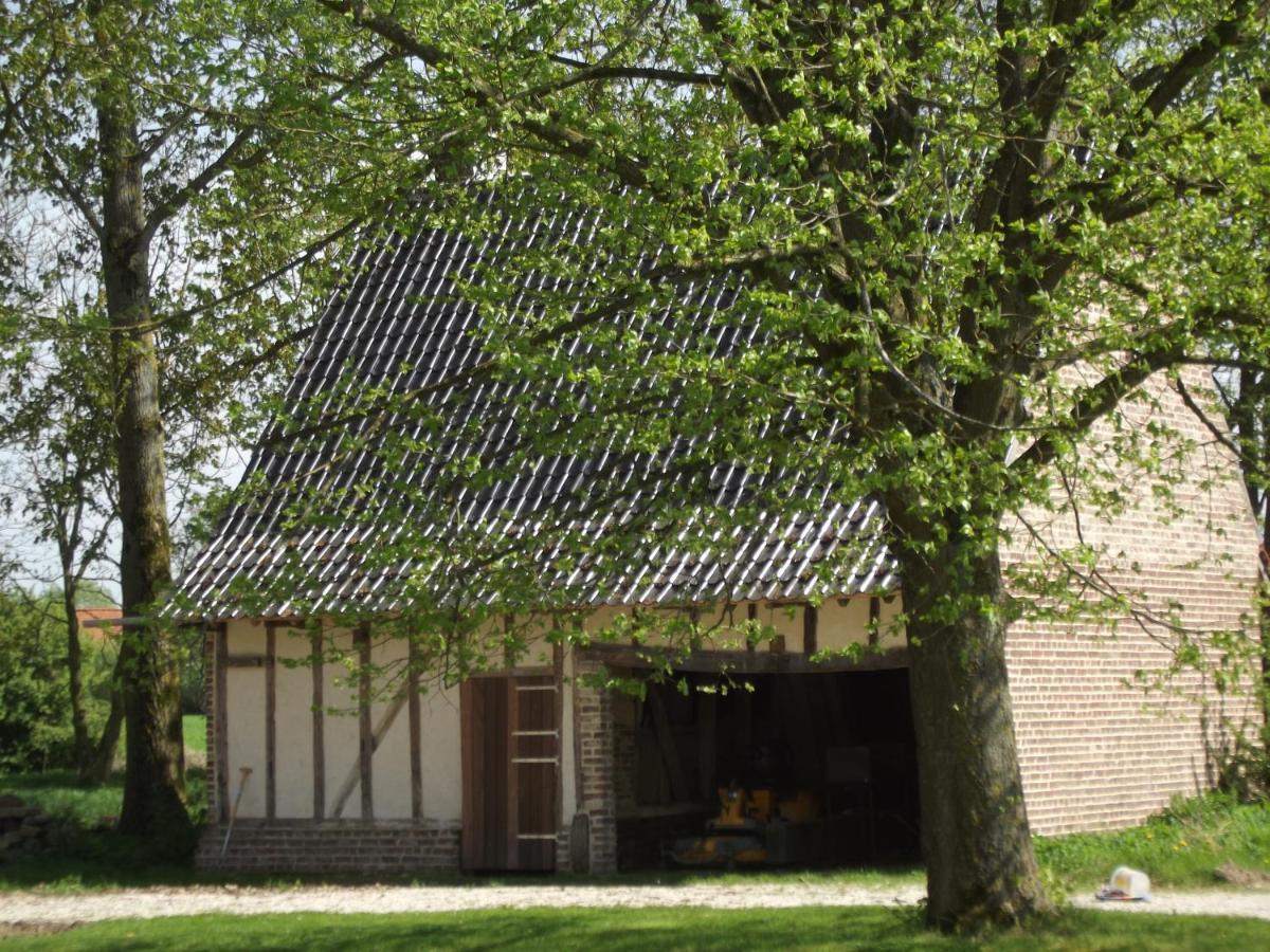 Au Bonheur Frontalier Bed & Breakfast Steenvoorde Bagian luar foto